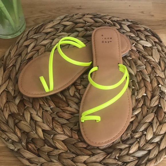 a new day Shoes - Like new! Neon yellow sandals size 7.5